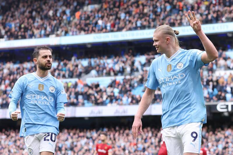 celebrando con el Manchester City por Premier League. Foto: EFE.