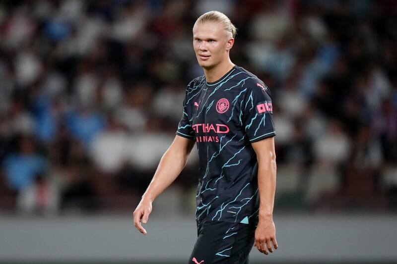 El delantero noruego es pretendido por el Barcelona.