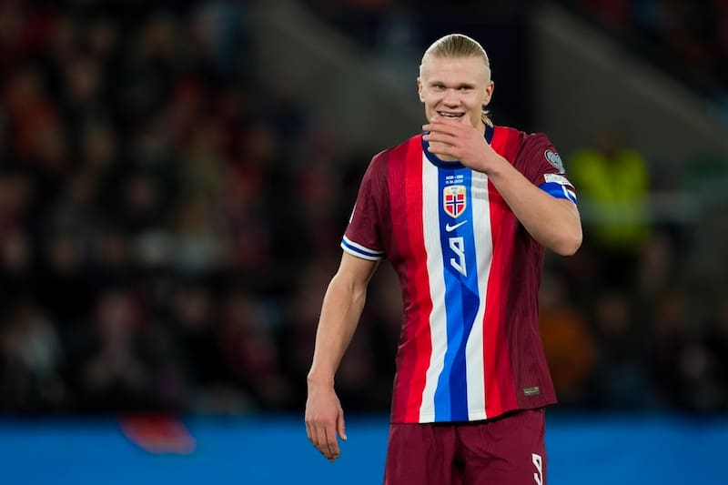Tiene a Noruega a un paso del Mundial. EFE