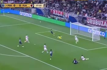 VIDEO | El grosero error de Agustín Rossi con que PSG se adelantó en la final de la Copa Intercontinental
