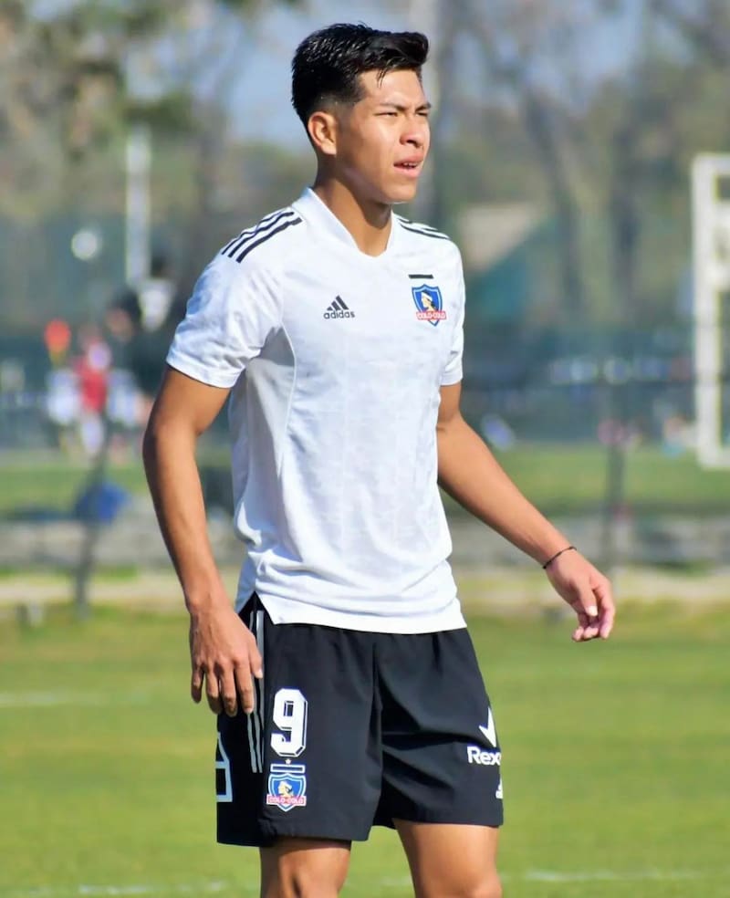 El volante boliviano fue parte de la serie de proyección de Colo Colo en 2022.