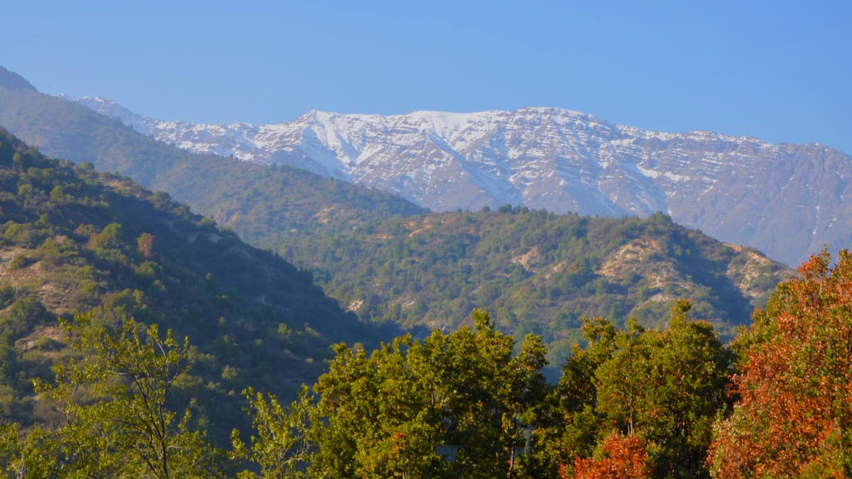 ¿Dónde ir este fin de semana largo? 3 escapadas a menos de dos horas de Santiago perfectas para disfrutar el feriado del 21 de mayo