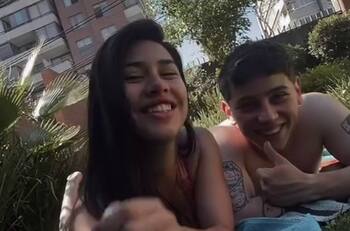 Así fue la romántica salida a la piscina de Eskarcita y Julitroz