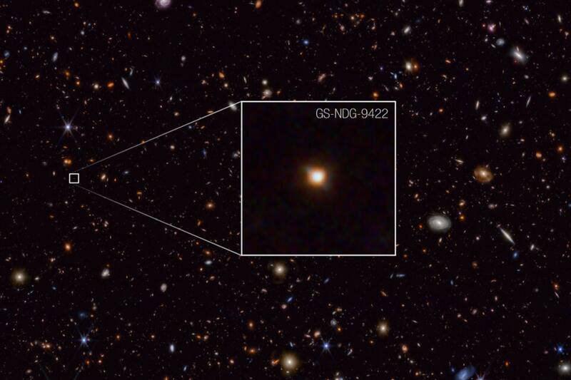 Captan información inédita sobre galaxia en plena fase de formación de estrellas.