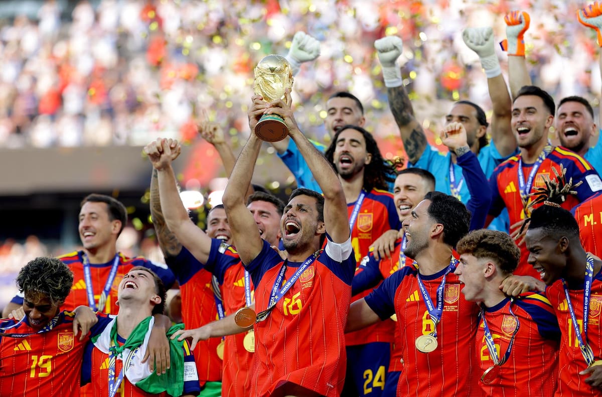 La selección española dominó la formación ideal del Mundial 2026. Foto: EFE.