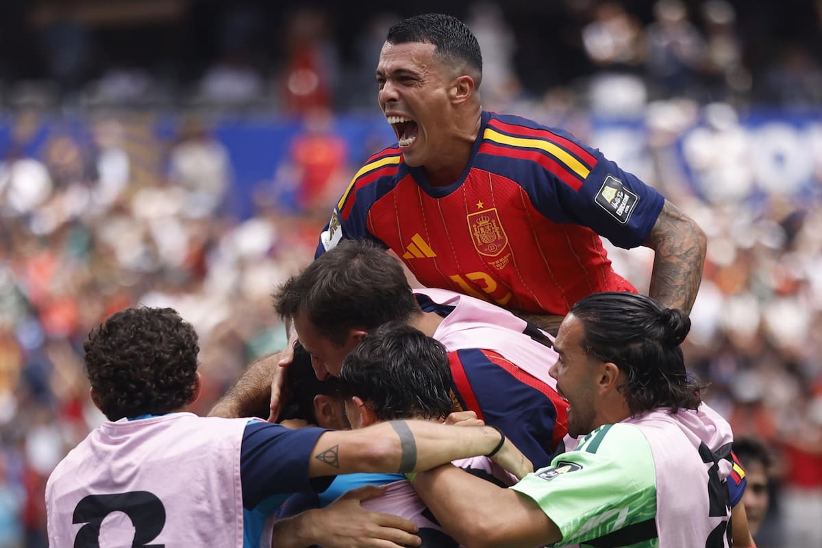 El conjunto de Luis de la Fuente está en semifinales. Foto: EFE.