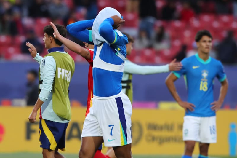 Brasil fue eliminado de forma histórica en fase de grupos de la cita continental.