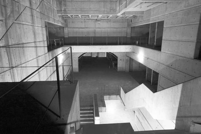 Instalaciones interiores del recinto.