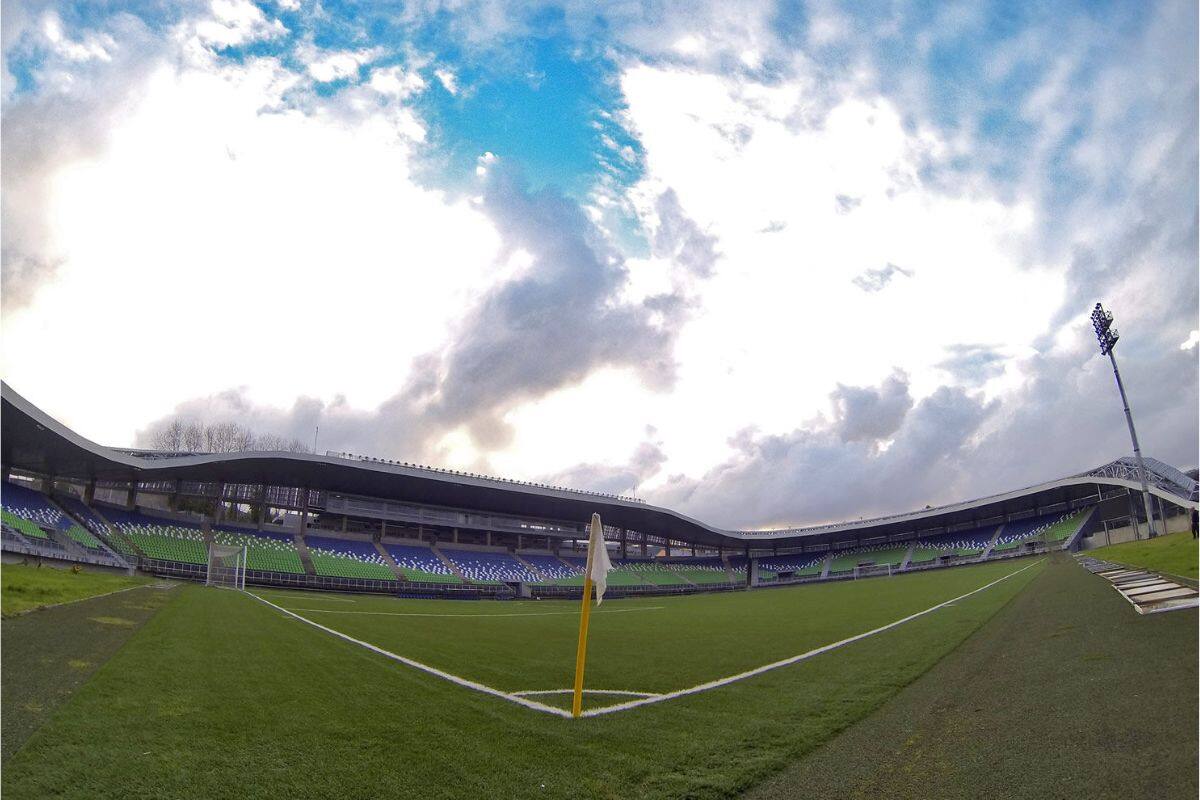 Estadio Chinquihue albergará el partido entre Puerto Montt y Colo Colo