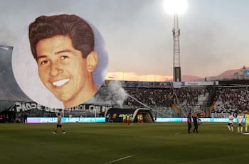 Históricos de Colo Colo piden nombrar galería del nuevo Estadio Monumental en honor a Chamaco Valdés