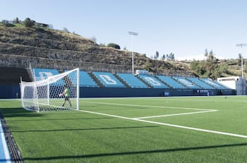 Estadio del fútbol chileno que quedó sin fútbol para 2025 podría ser la nueva casa de equipo capitalino