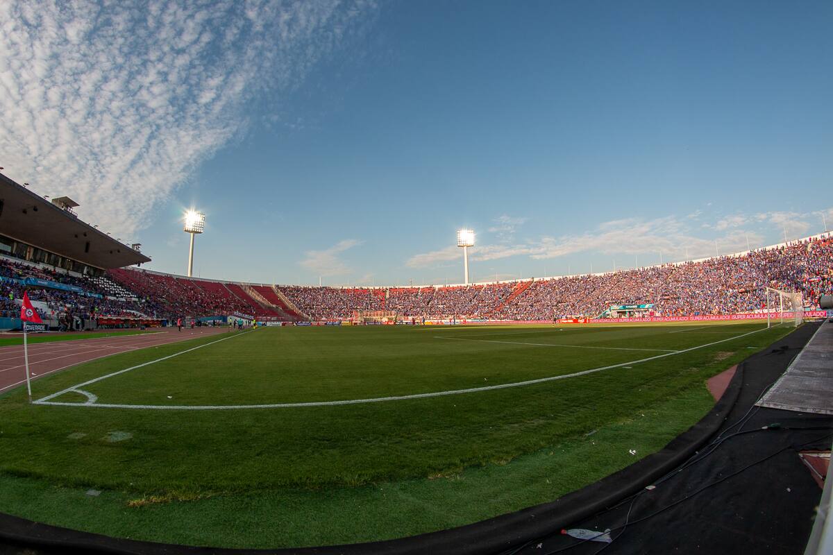 El campo de juego del Nacional tendrá un 4% de césped artificial. Foto: Felipe Escobedo.