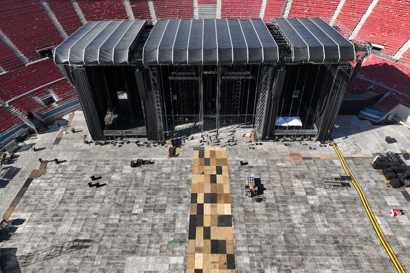 Es frecuentemente sede de conciertos masivos.