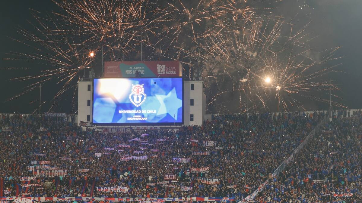 Conductor de TV alucinó con el ambiente que creó la U en Copa Sudamericana: “Fue emocionante vivirlo”