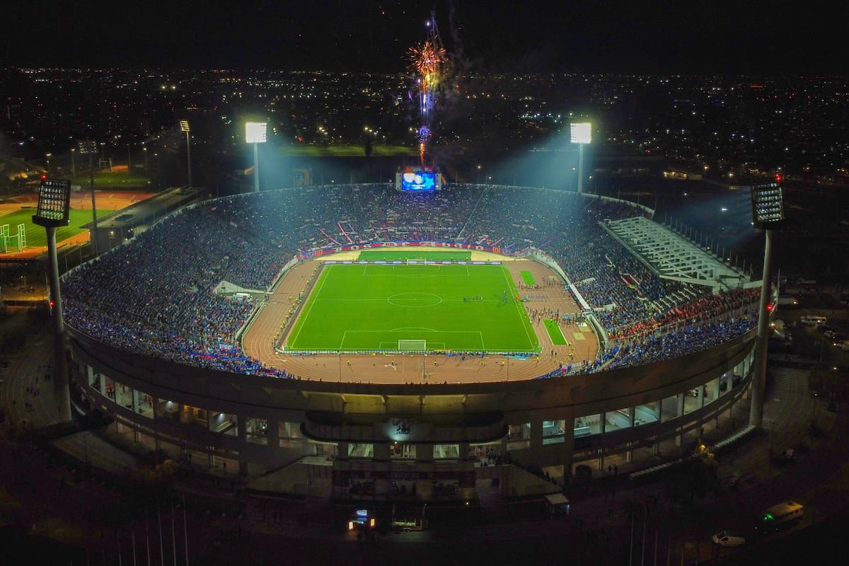 Recinto donde habitualmente hace de local Universidad de Chile. Foto: Agencia Aton.