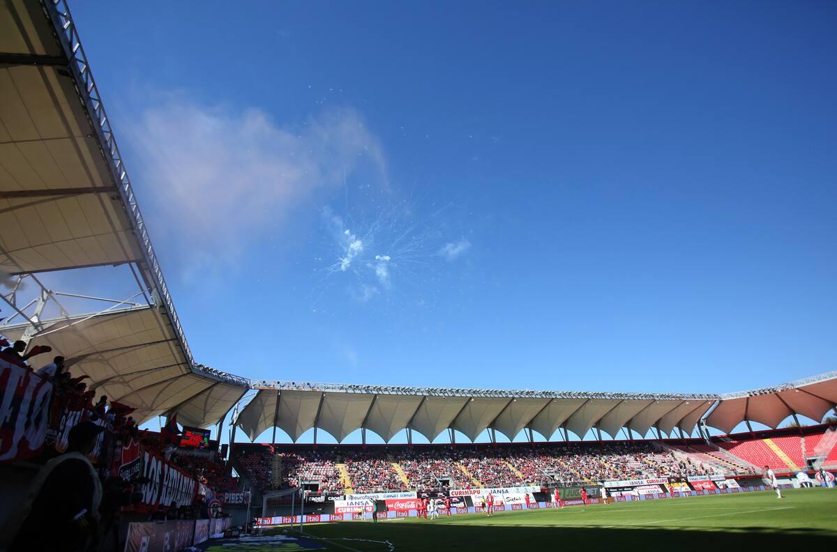 El estadio sureño que no sufre con la lluvia: “Es uno de los mejores de Chile”