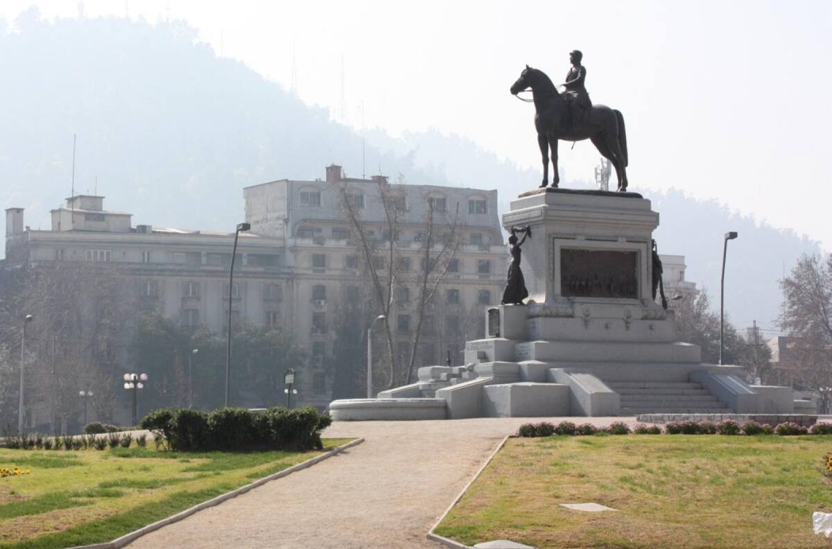 Estatua del General Baquedano será retirada definitivamente: estas son las 3 posibles ubicaciones donde se reinstalaría