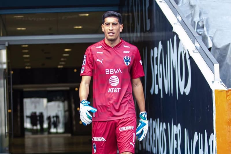 El arquero en su paso por Monterrey. Foto: Instagram Esteban Andrada.