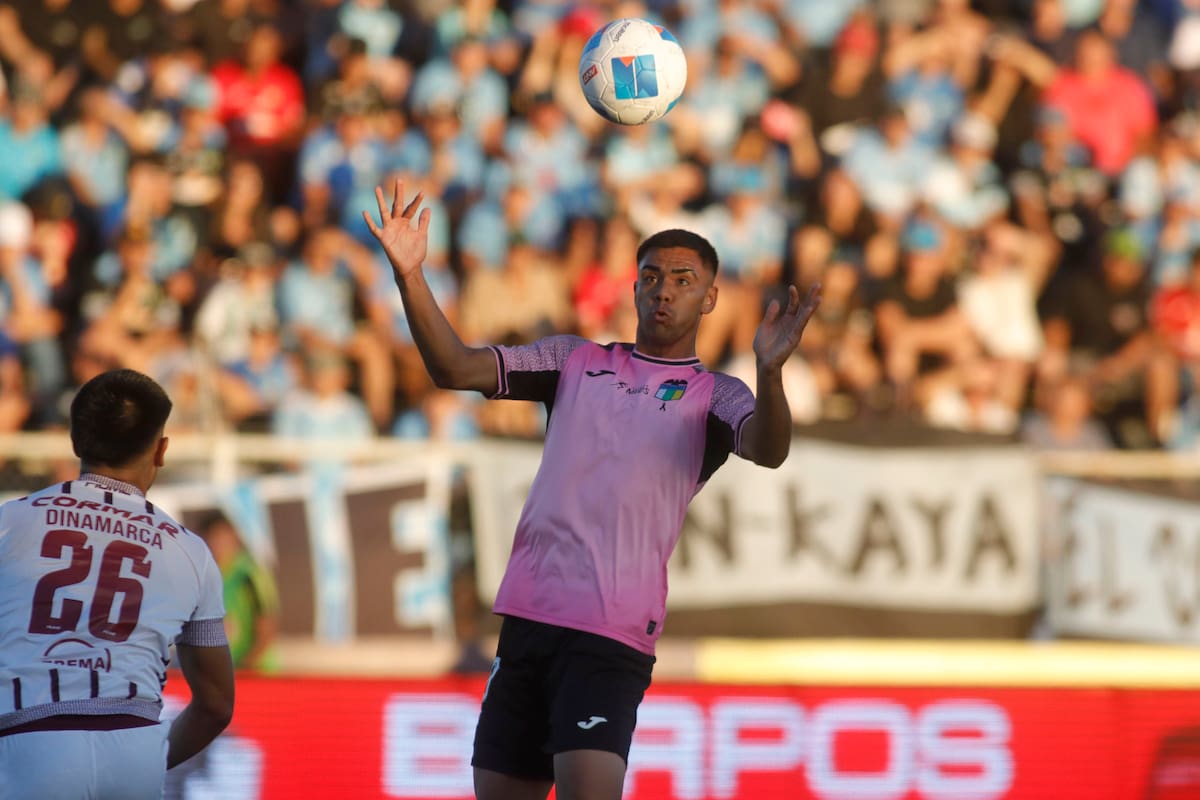 El jugador de O'Higgins es una de las promesas goleadoras del fútbol chileno. En Europa su nombre ya circula.