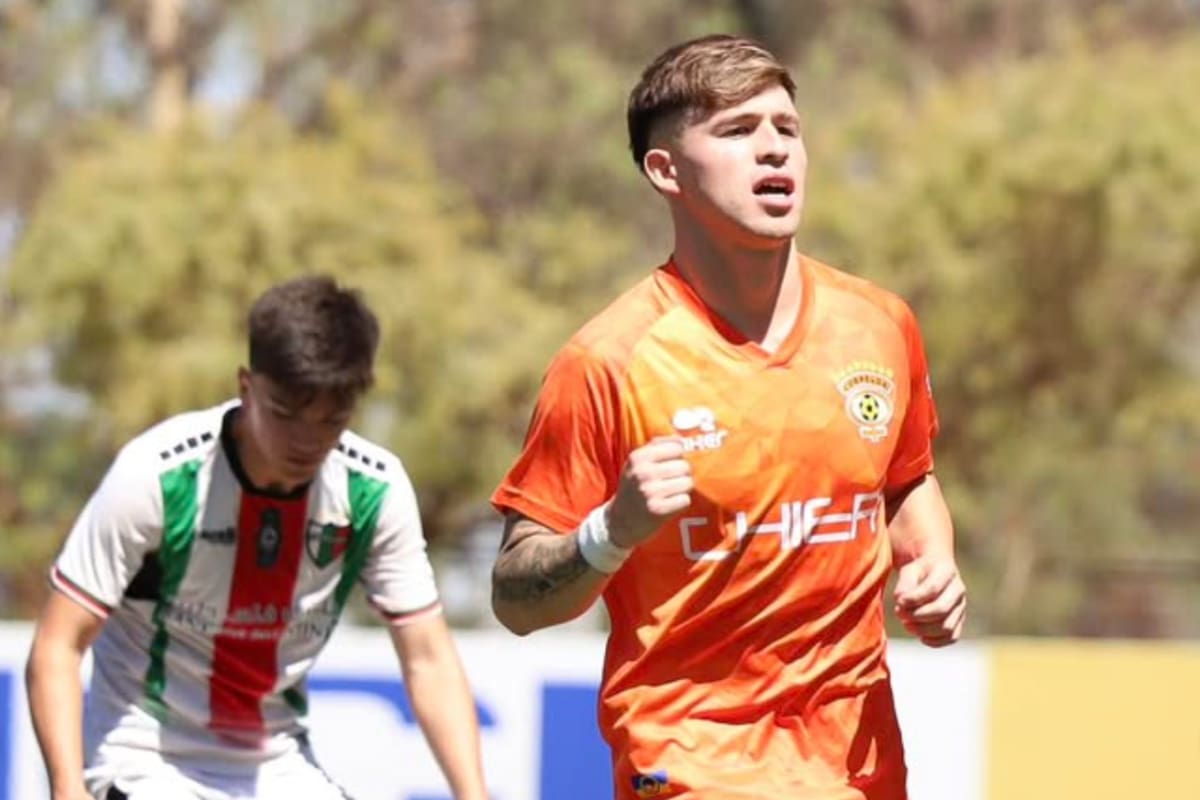 El delantero que la rompe en Cobreloa Sub 20. Foto: Cobreloa.