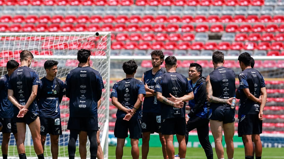 Esteban González golpea la mesa en el Querétaro: 7 jugadores se van del club
