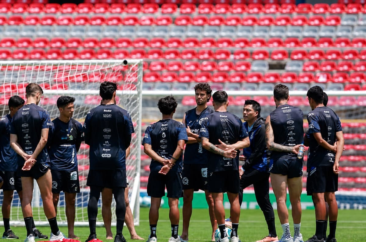 Esteban González golpea la mesa en el Querétaro: 7 jugadores se van del club