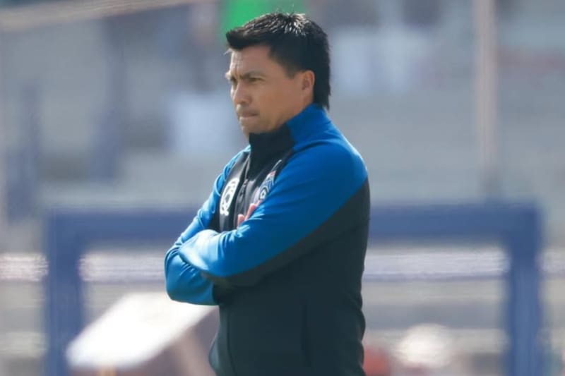 El DT hizo su debut en Querétaro.