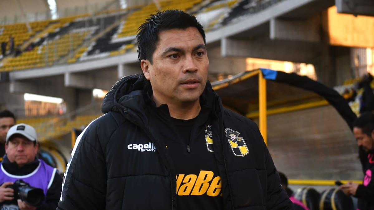 Postulan a Esteban González, DT de Coquimbo Unido, a la Selección Chilena: “Tiene lo necesario para el desafío”