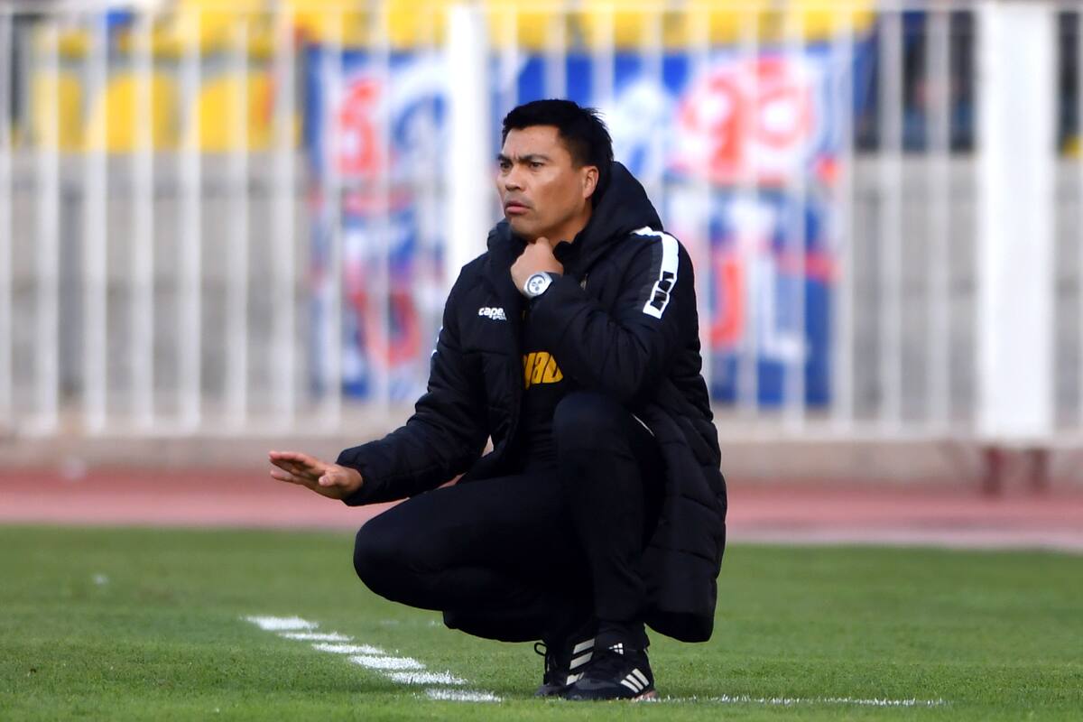 Chino aseguró que los Piratas no repetirán el trauma de la salida de Luciano Cabral. /Photosport