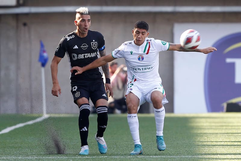 El canterano de Audax Italiano, figura de uno de los líderes en la primera rueda, fue traspasado a la U, candidato al título.