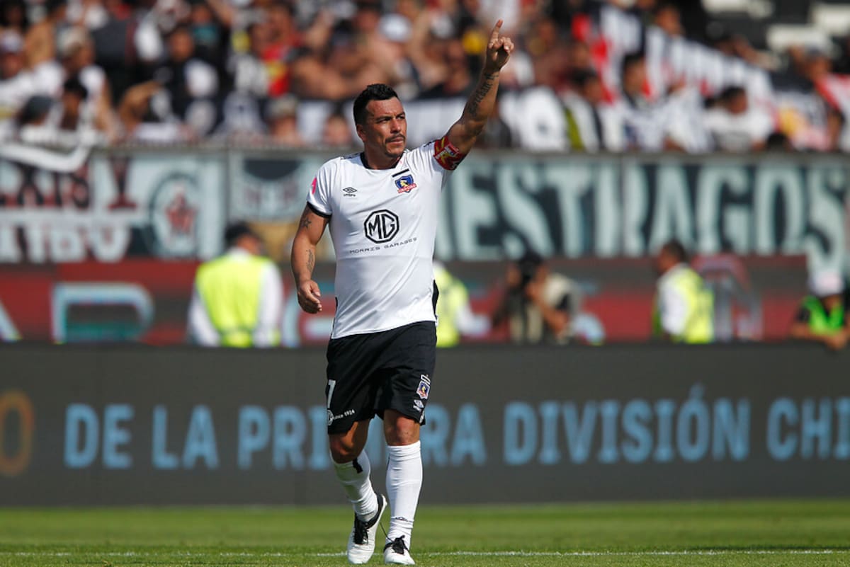 Esteban Paredes (2)