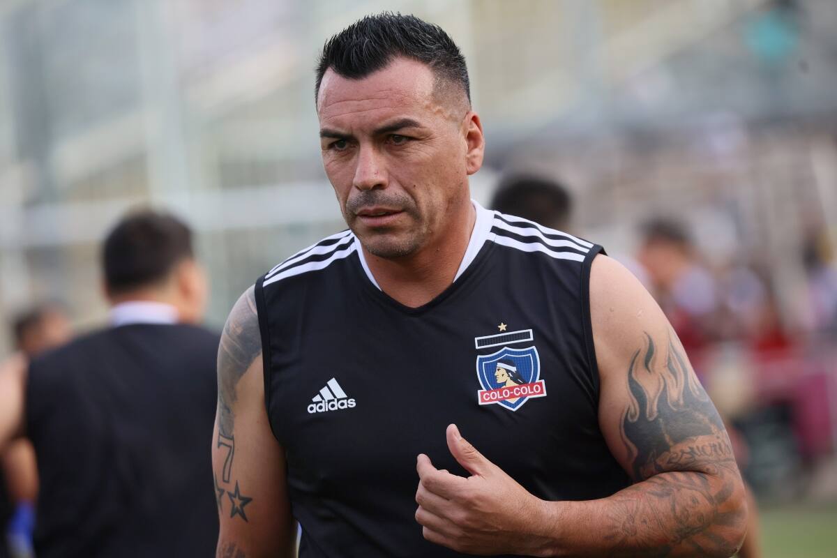 se postuló como jefe técnico del Fútbol Joven en Colo Colo.