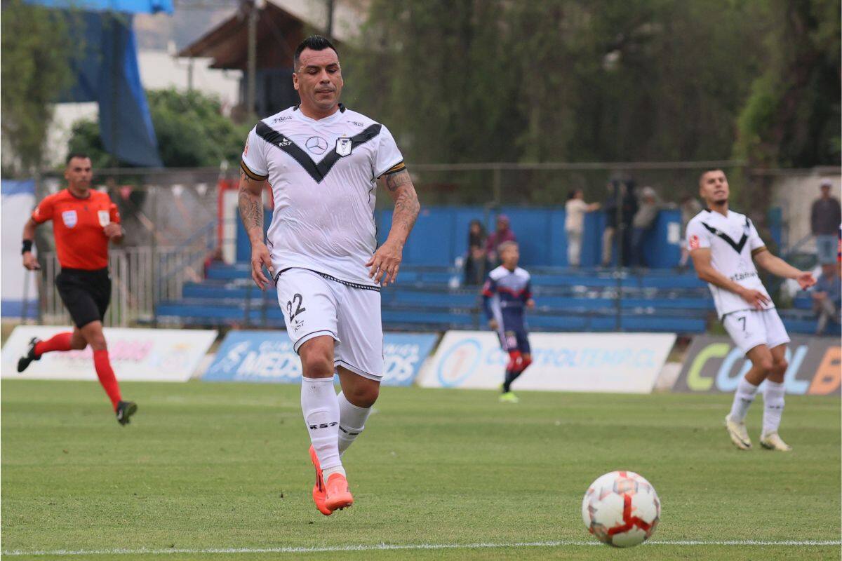 jugó su último partido como profesional esta tarde. Foto: Agencia Aton.