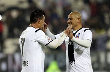 Orgullo puro: Dos chilenos destacan entre los 100 máximos goleadores de la historia