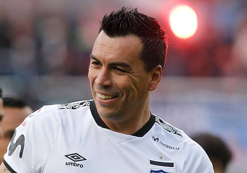 Esteban Paredes reveló que está "complicado" volver al fútbol.