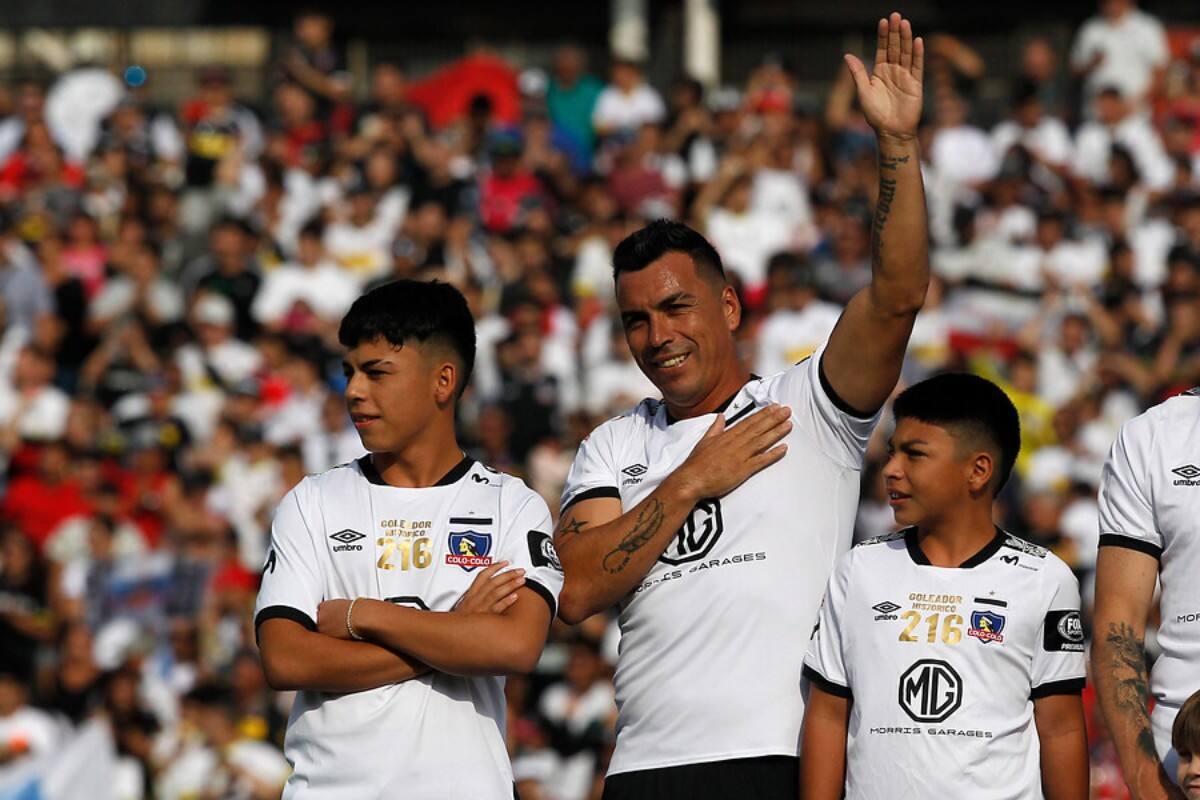 esteban paredes colo colo