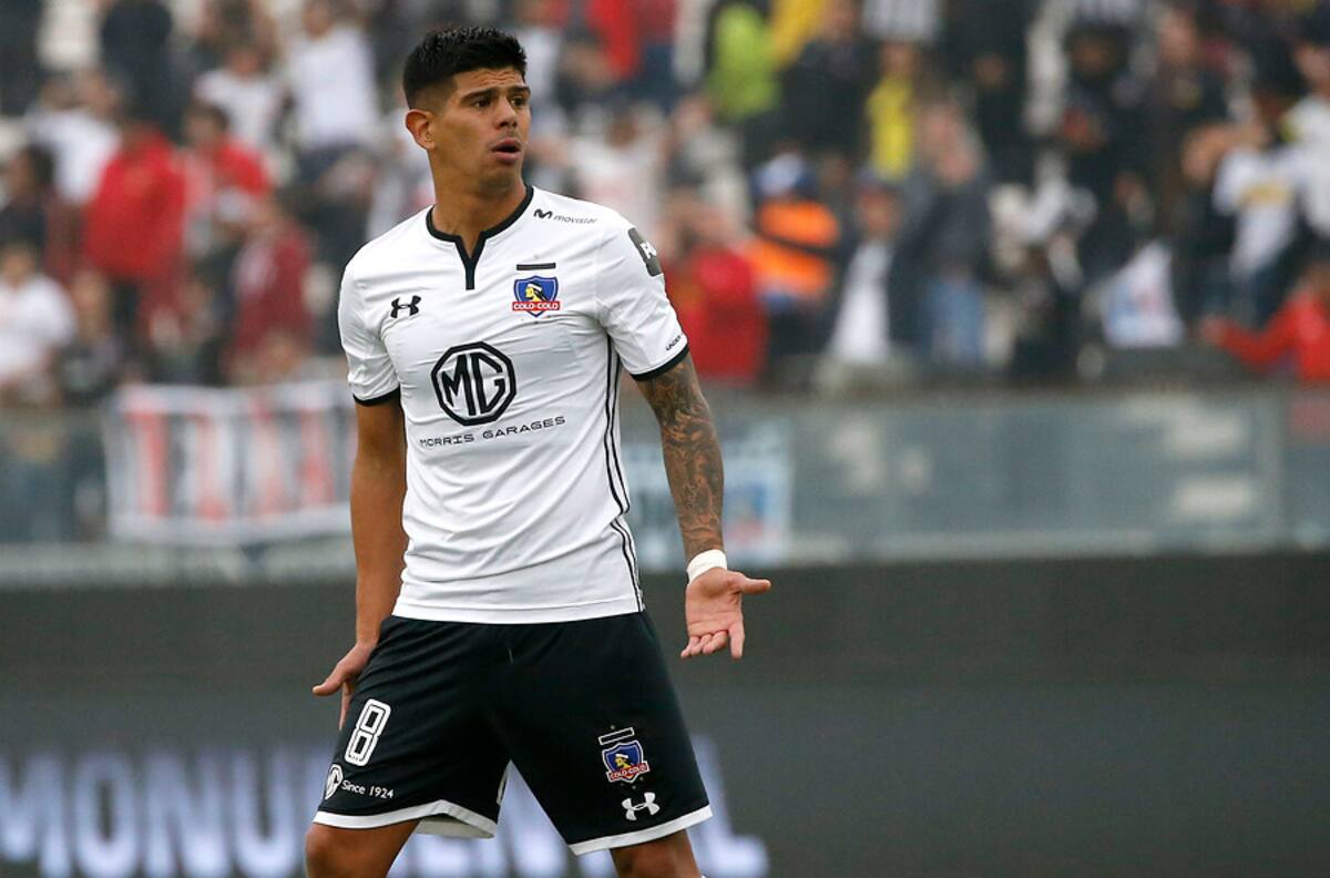 Las fórmulas de pago complican la salida de Esteban Pavez en Colo Colo