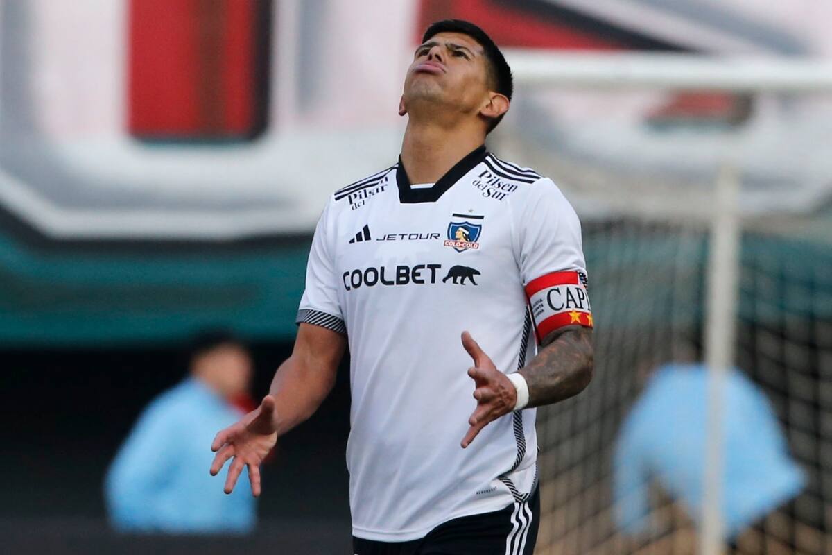 Esteban Pavez, capitán de Colo Colo. Foto: Agencia Aton.
