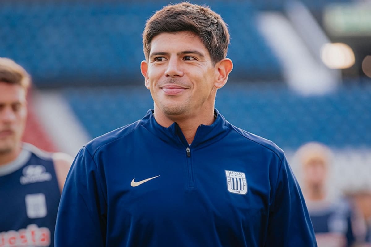 El volante en Alianza Lima. Foto: @alianzalima