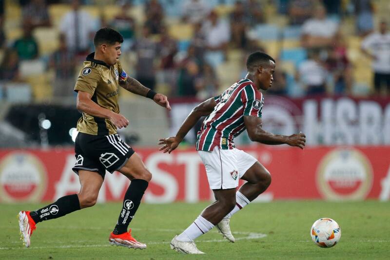 ante Fluminense en el Maracaná.