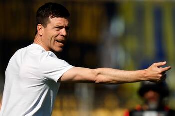 Esteban Solari: “Estamos en deuda con la gente de Everton; queremos darles más”