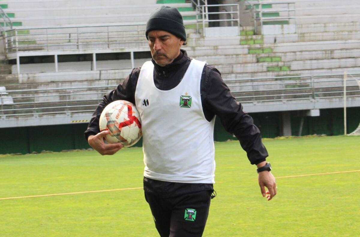 Esteban Valencia pone sus ojos en un ex Colo Colo para reforzar a Deportes Temuco