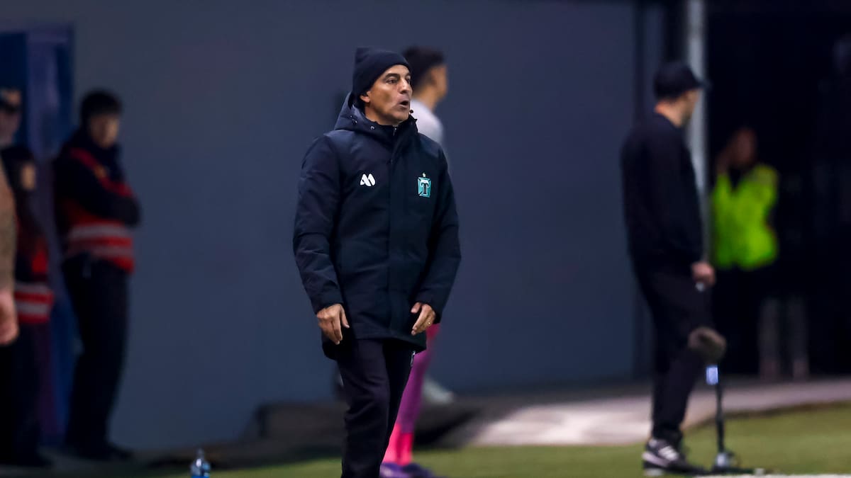 Marcelo Salas vive insólita polémica con Esteban Valencia en Temuco: faltó a 3 partidos por motivos religiosos