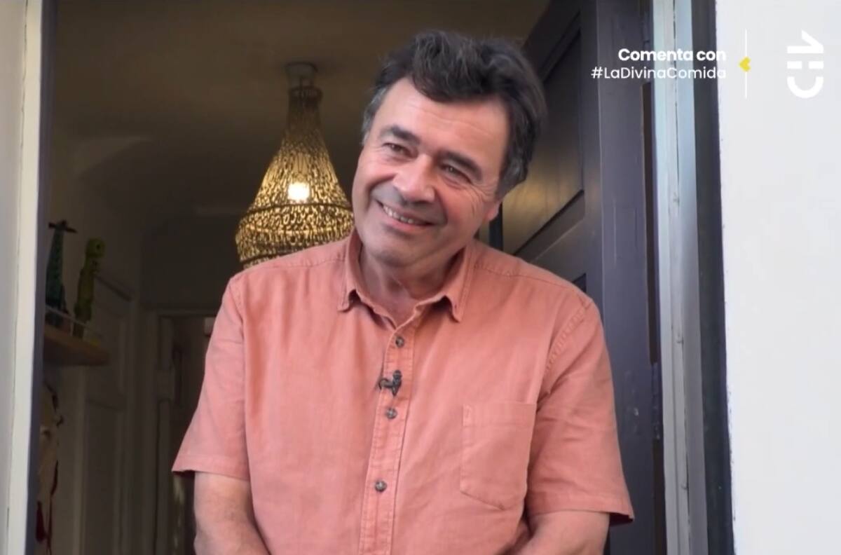 Con un un altar y una colección de más de 300 búhos: Así es la casa de Esteban Valenzuela