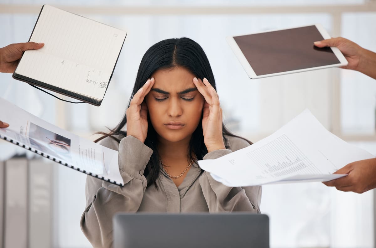 ¿Cómo combatir el estrés laboral y emocional de fin de año?