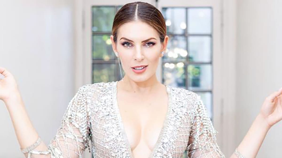 “El momento más feliz de nuestras vidas”: Eugenia Lemos anuncia su embarazo con despampanante vestido rojo