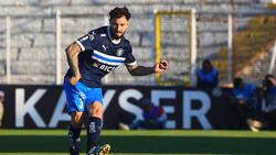 Sufre Daniel Garnero y la UC: Eugenio Mena fue operado y se perderá el clásico con Colo Colo