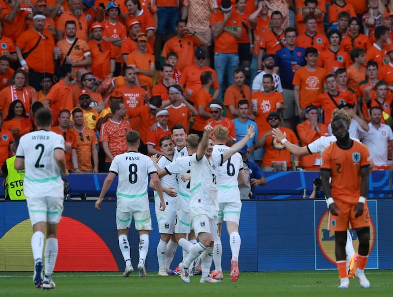 Austria se quedó con el Grupo D.