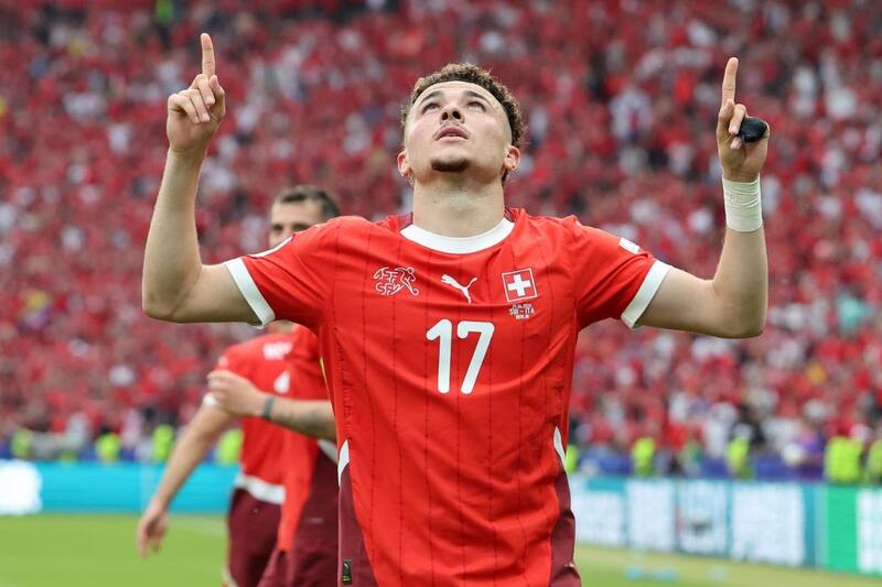 Suiza venció a Italia en los octavos de final y avanzó a la siguiente ronda. Foto: EFE.