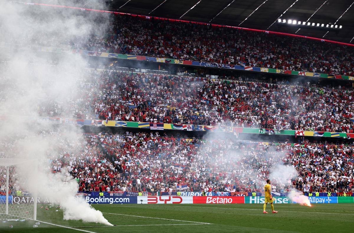 Terremoto en la Eurocopa: Serbia amenaza con retirarse del torneo por conflicto con Croacia y Albania